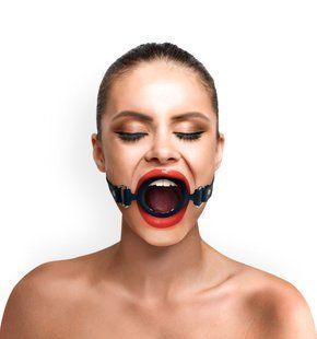 Кляп-розширювач силіконове кільце Art of Sex &ndash; Gag Ring, чорний, натуральна шкіра SO6707 фото