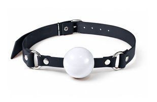 Кляп силіконовий Feral Feelings Silicon Ball Gag Black/White, чорний ремінець, біла кулька SX3979 фото