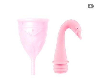 Менструальна чаша Femintimate Eve Cup розмір L з переносним душем, діаметр 3,8 см FM541 фото